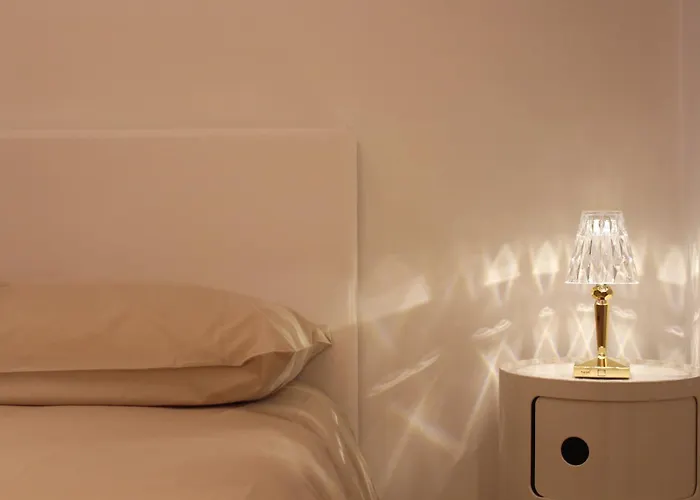 L'attico Del Centro 4* 马泰拉