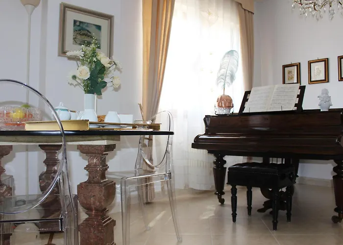 住宿加早餐酒店 L'attico Del Centro 马泰拉